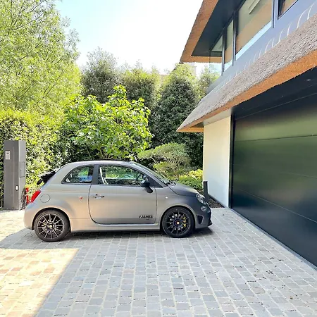 79 Breathtaking Spacious Near Royal Zoute Golf Club Villa Knokke-Heist