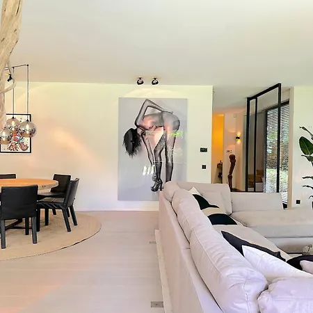 79 * Knokke-Heist
